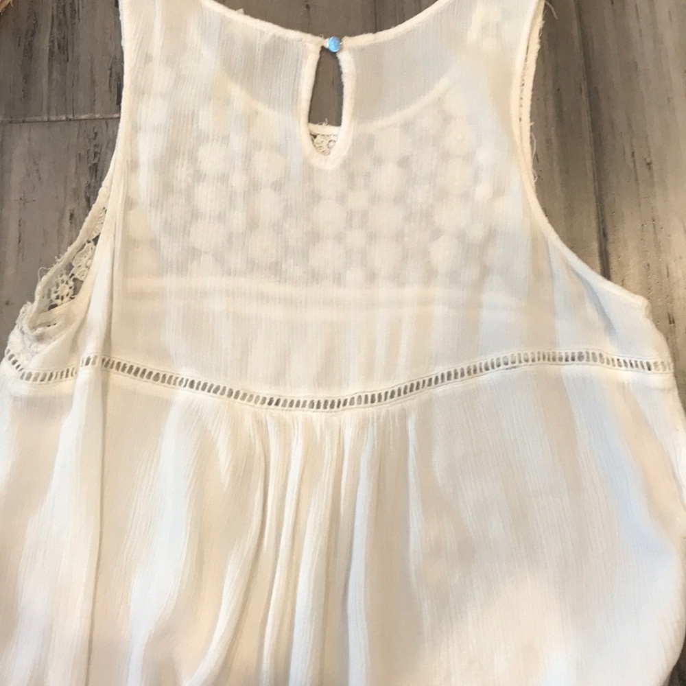 Forever 21 - Picture 2 of 2